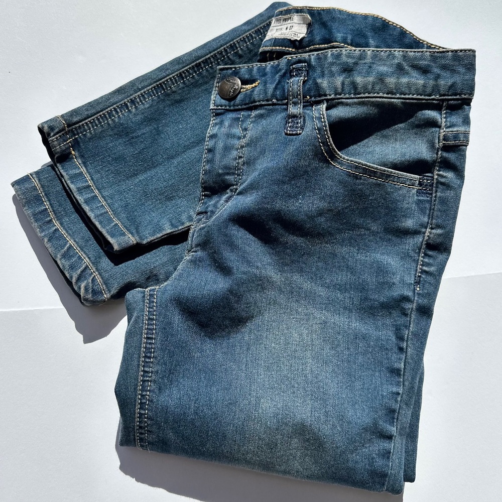 NWOT Free People Skinny Straight Leg Blue Denim Jeans - Picture 1 of 12